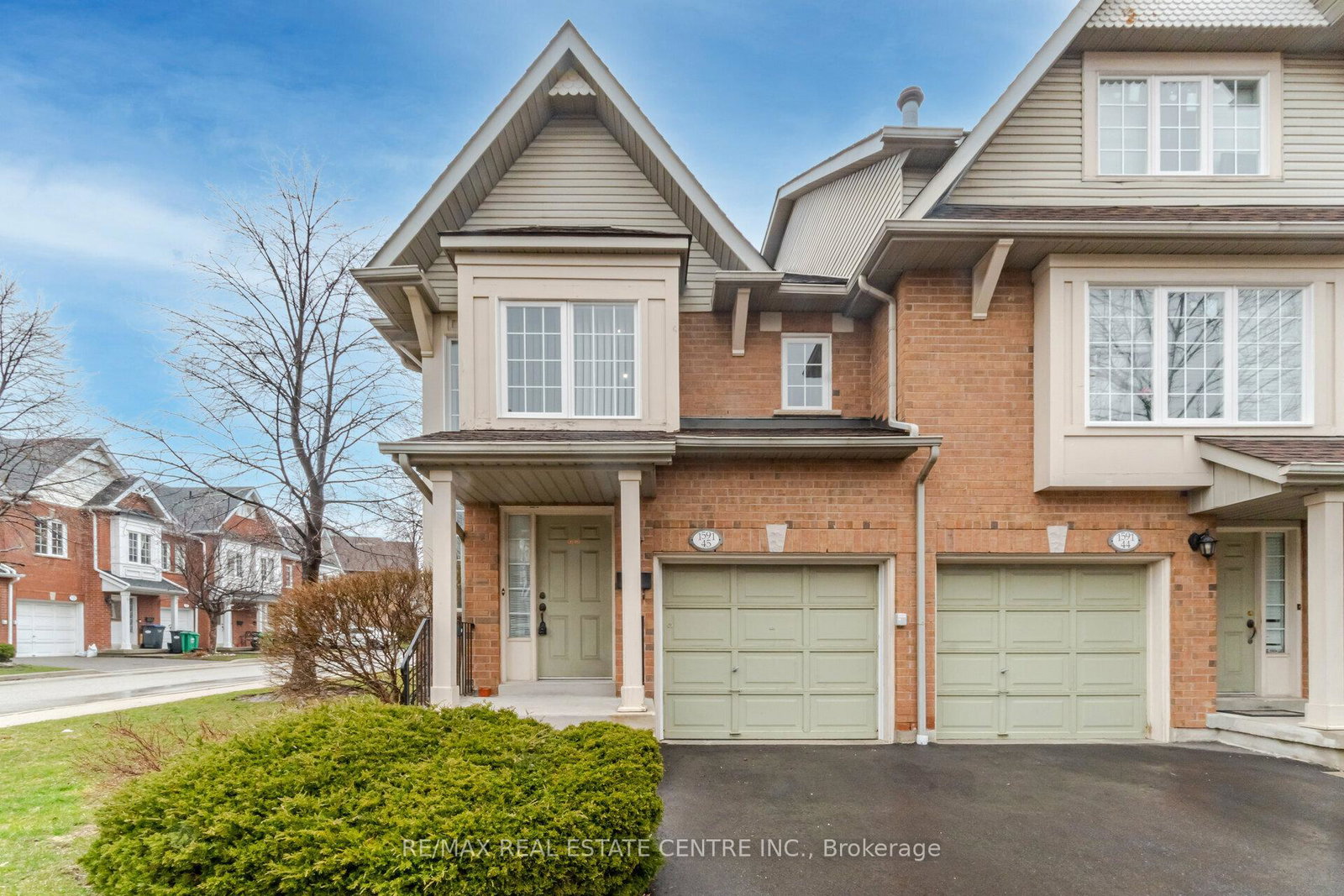 1591-south-parade-court-mississauga-ontario-w13691146