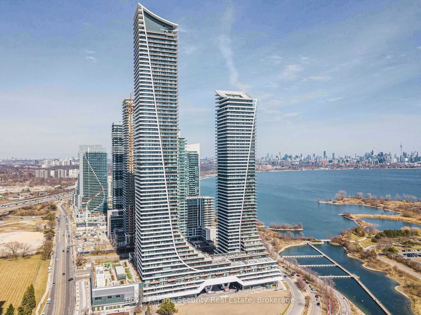 30-shore-breeze-drive-toronto-etobicoke-ontario-w13691176