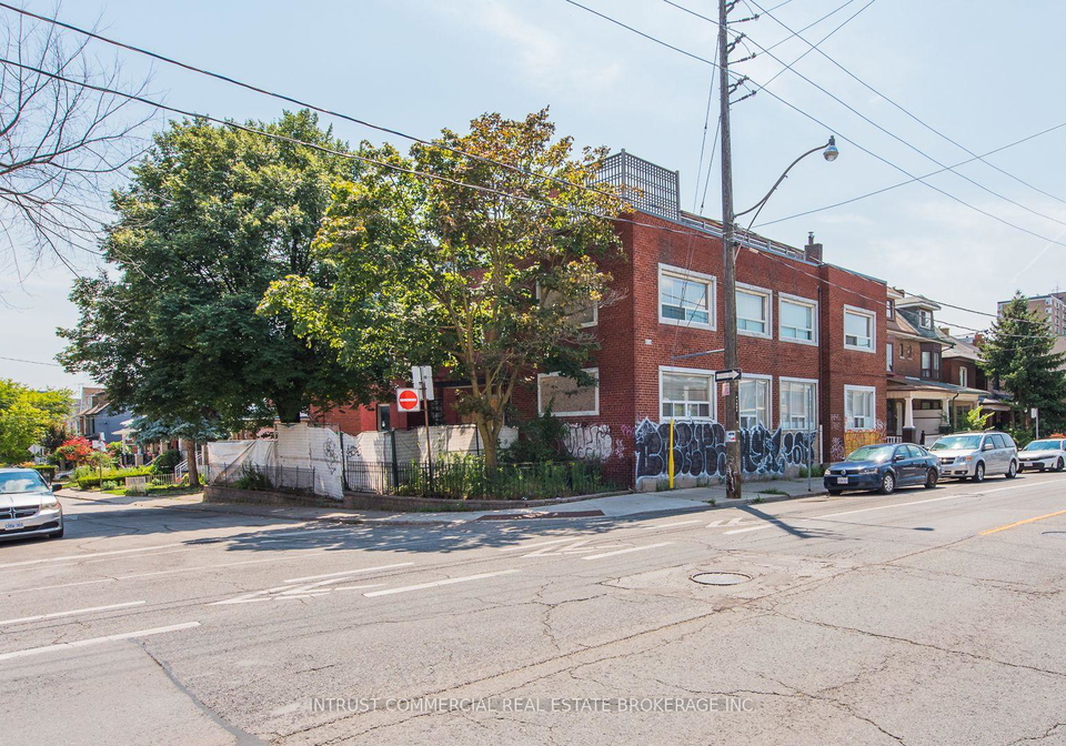 1893-davenport-road-toronto-toronto-ontario-w13691196