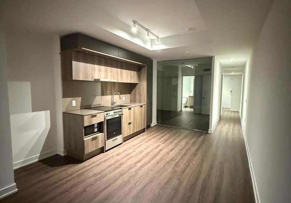 448-burnhamthorpe-road-w-mississauga-ontario-w13691216