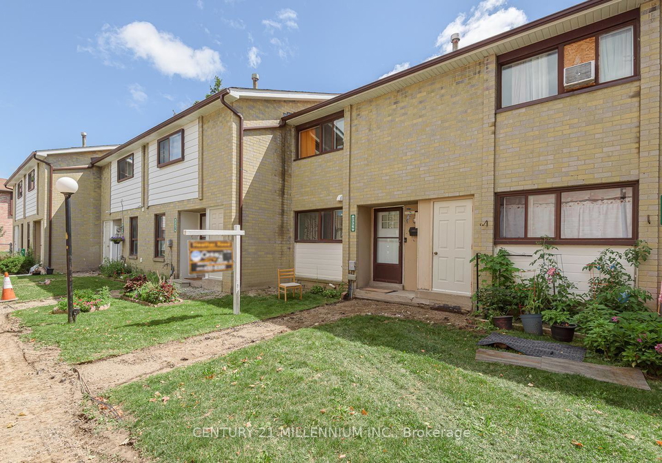 336-fleetwood-crescent-brampton-ontario-w13691354