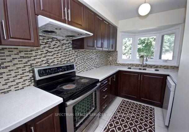 518-galaxy-court-mississauga-ontario-w13691654