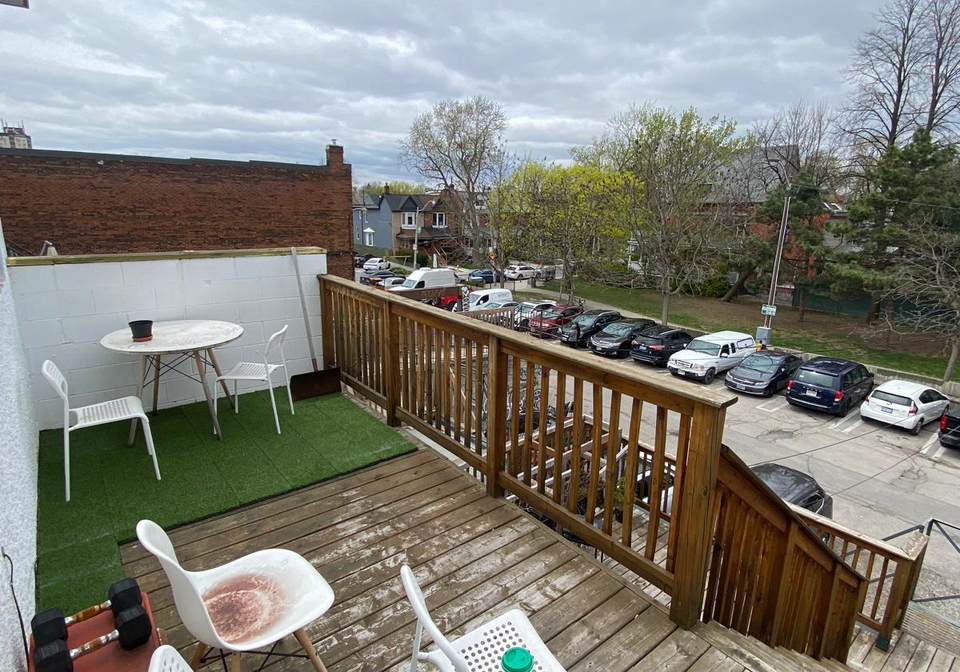 1022-bloor-street-w-toronto-toronto-ontario-w13691708