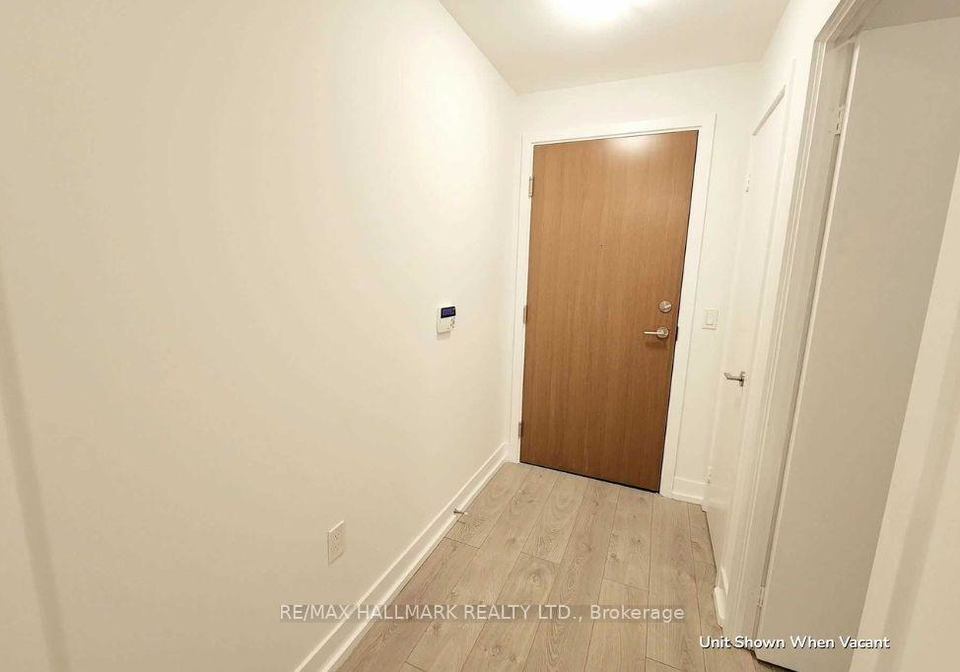 30-shore-breeze-drive-toronto-etobicoke-ontario-w13691776