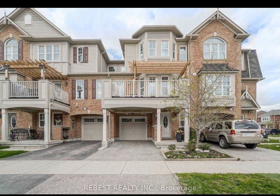 7-reichert-court-milton-ontario-w13691888