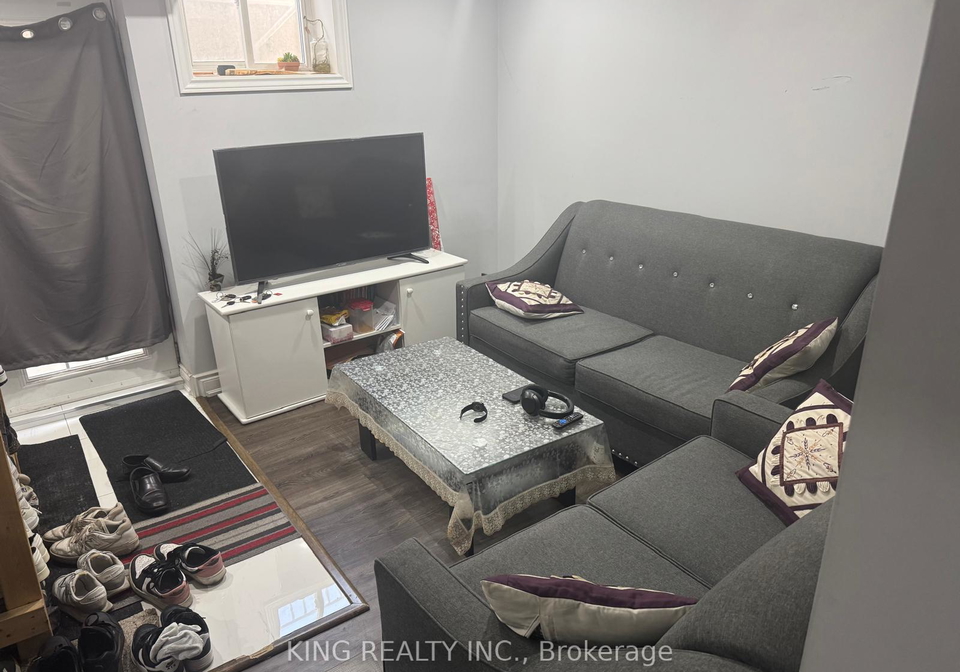8-ferncroft-place-brampton-ontario-w13691908
