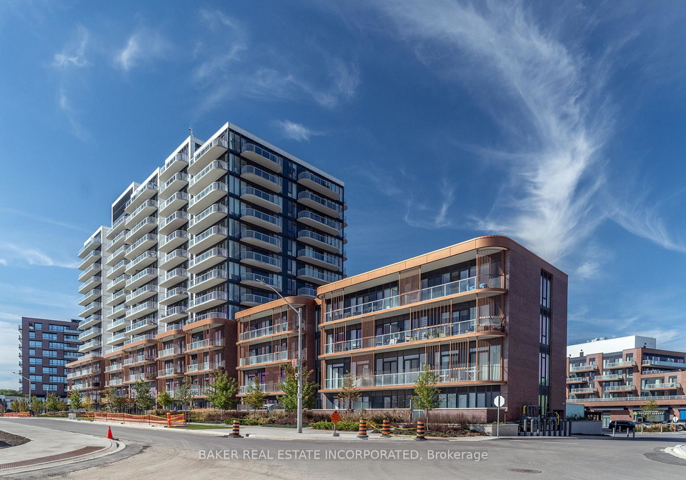 220-missinnihe-way-mississauga-ontario-w13692032