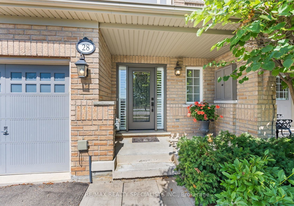 28-chetholme-place-halton-hills-ontario-w13692100