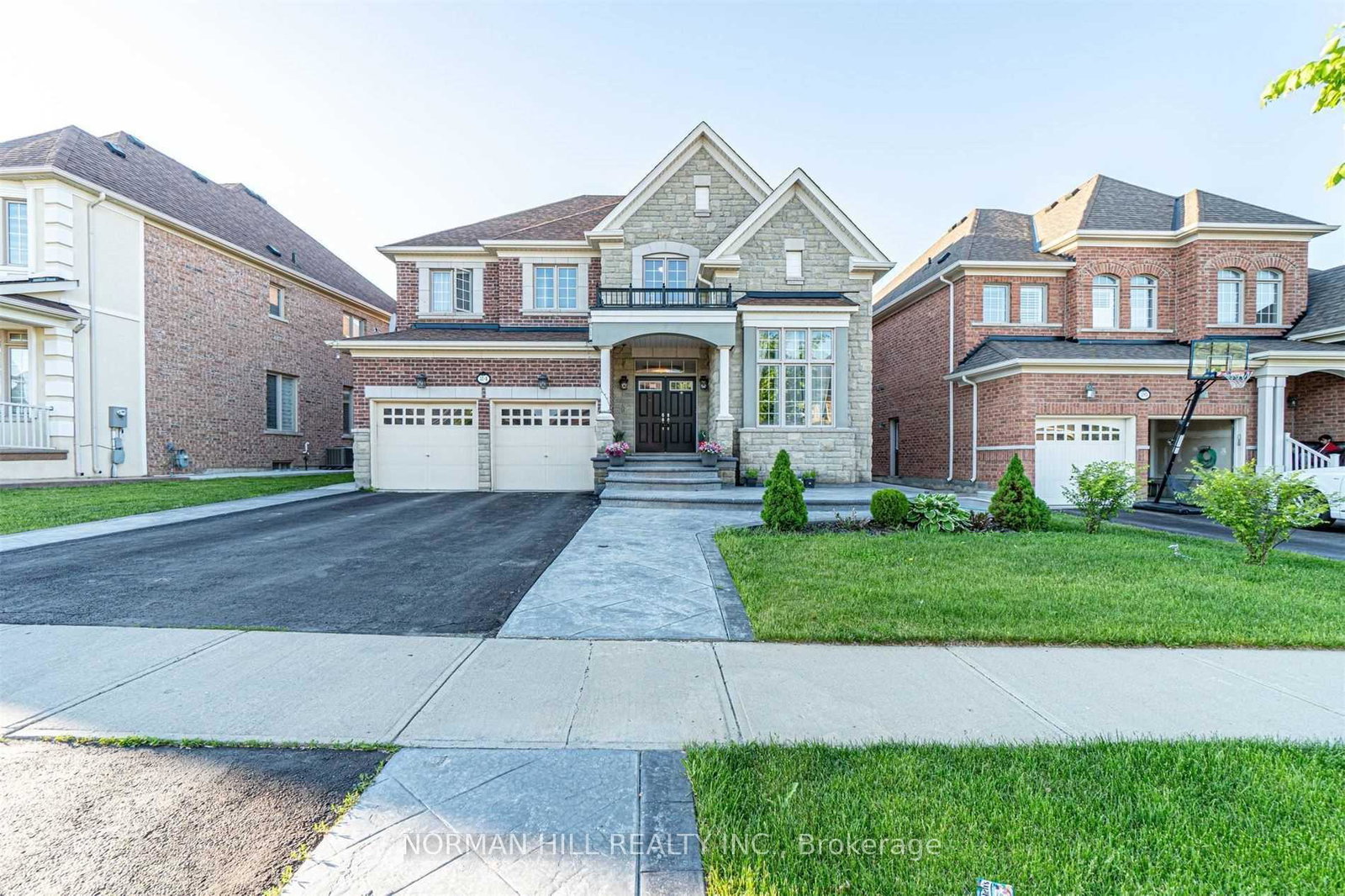 24-rampart-drive-brampton-ontario-w13692216