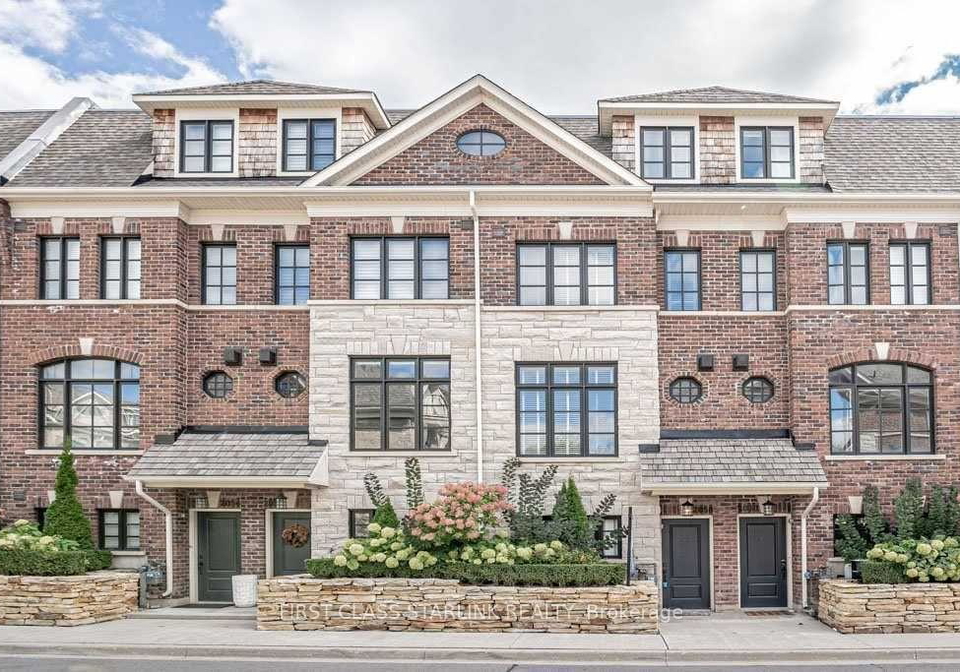 2058-queensborough-gate-mississauga-ontario-w13692412
