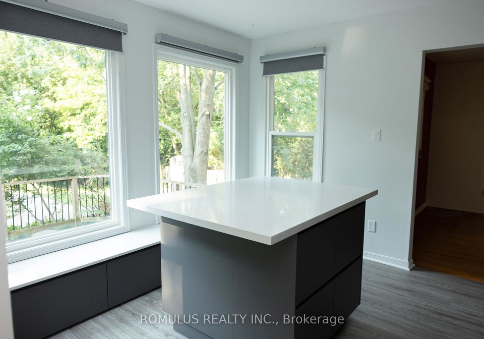 280-king-andrew-drive-mississauga-ontario-w13692486