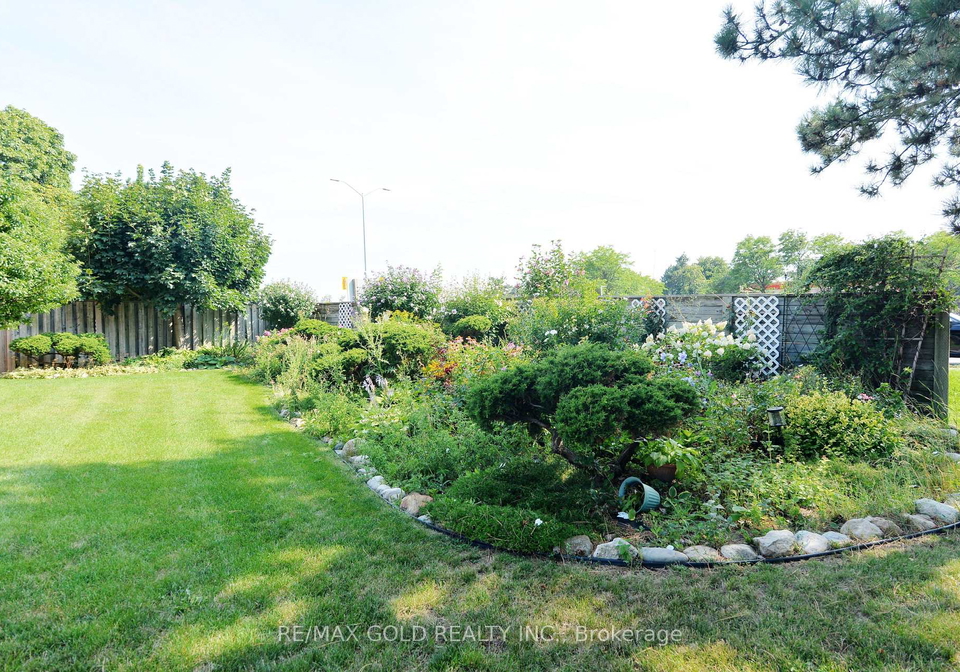 4284-sawmill-valley-drive-mississauga-ontario-w13692540