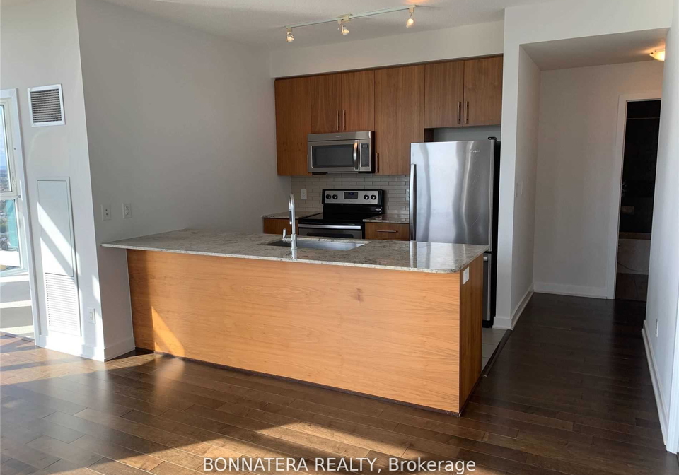 4099-brickstone-mews-mississauga-ontario-w13692620