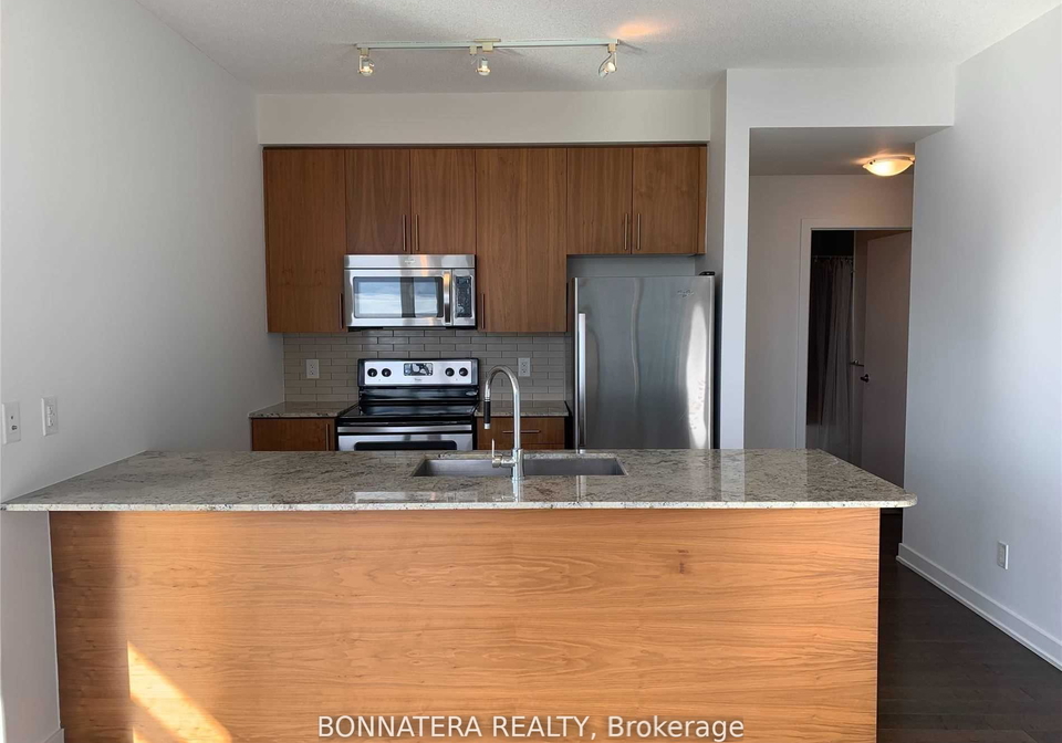 4099-brickstone-mews-mississauga-ontario-w13692620