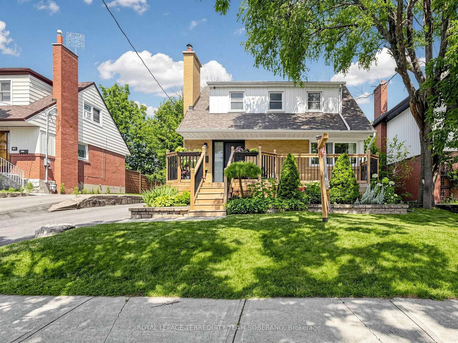 64-clearbrooke-circle-toronto-etobicoke-ontario-w13692638