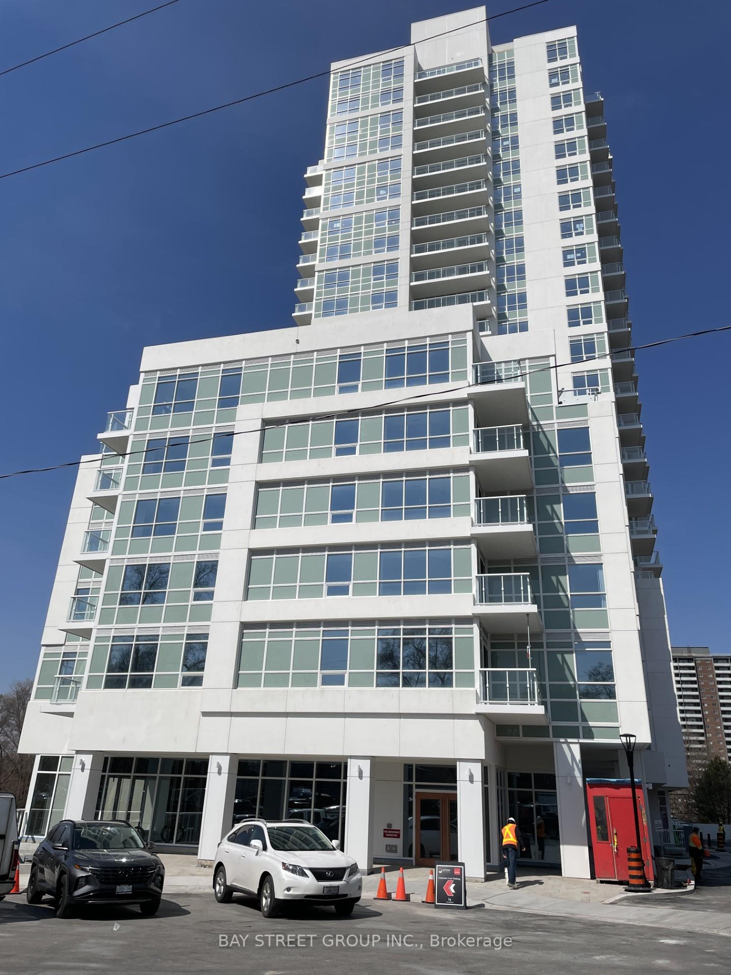 10-wilby-crescent-toronto-north-york-ontario-w13692668