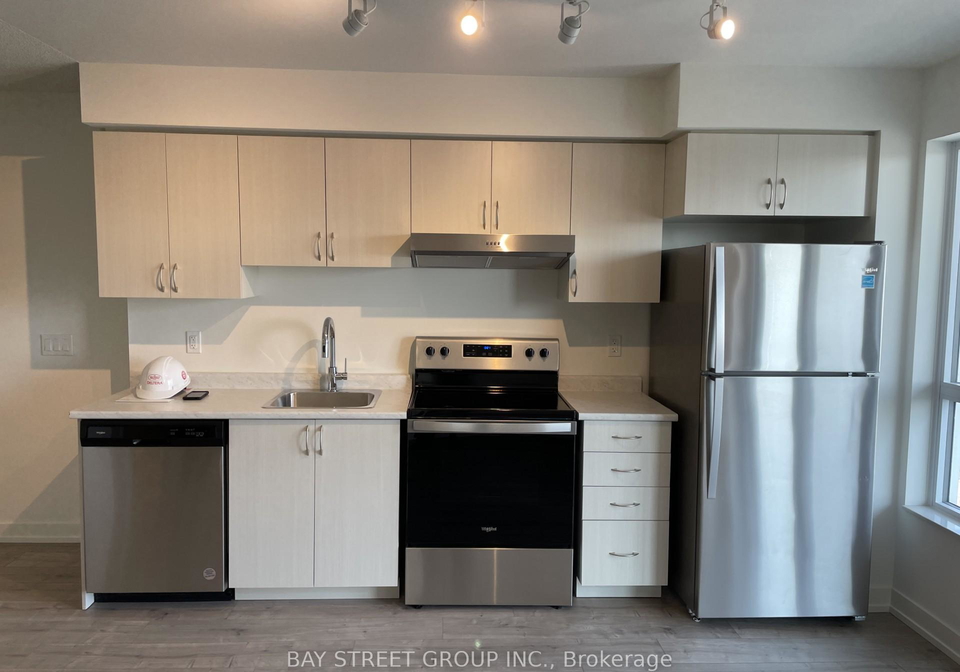 10-wilby-crescent-toronto-north-york-ontario-w13692668