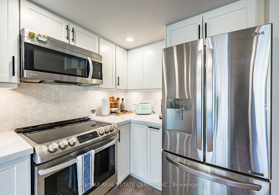 16-laidlaw-street-toronto-toronto-ontario-w13692676