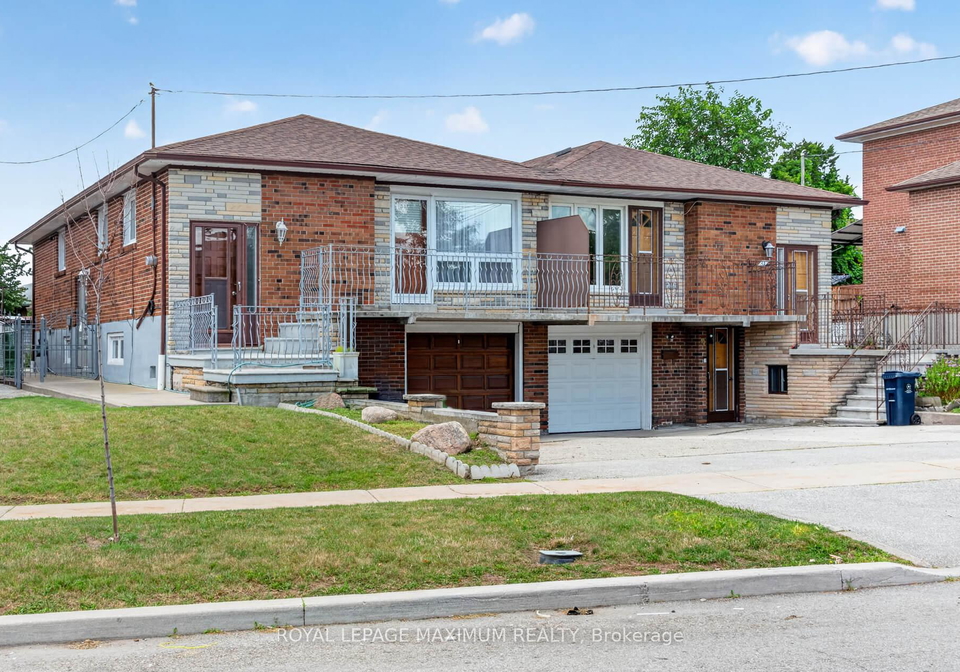 11-hisey-crescent-toronto-york-ontario-w13692782