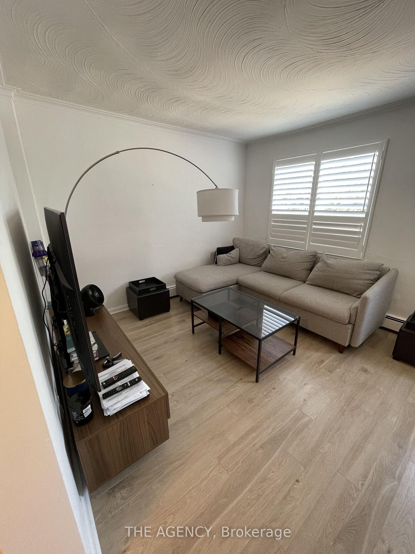2940-dundas-street-w-toronto-toronto-ontario-w13692854