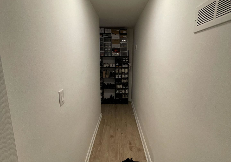 2940-dundas-street-w-toronto-toronto-ontario-w13692854