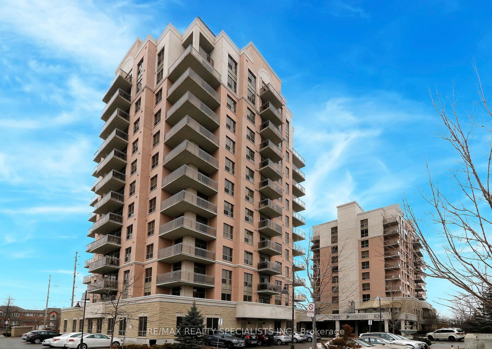 810-scollard-court-mississauga-ontario-w13692892