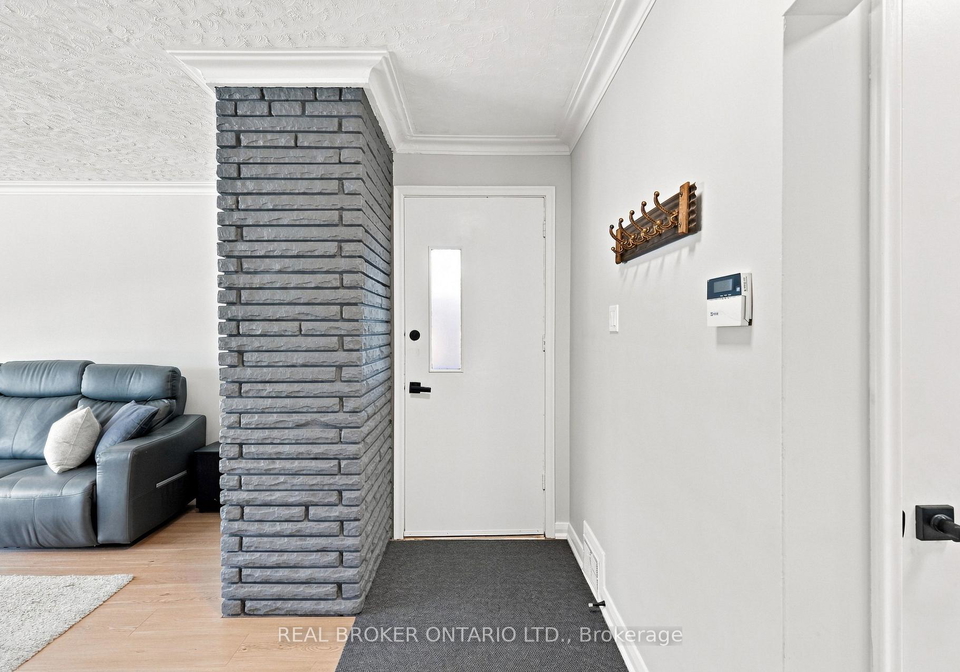 7-allison-drive-toronto-etobicoke-ontario-w13693022