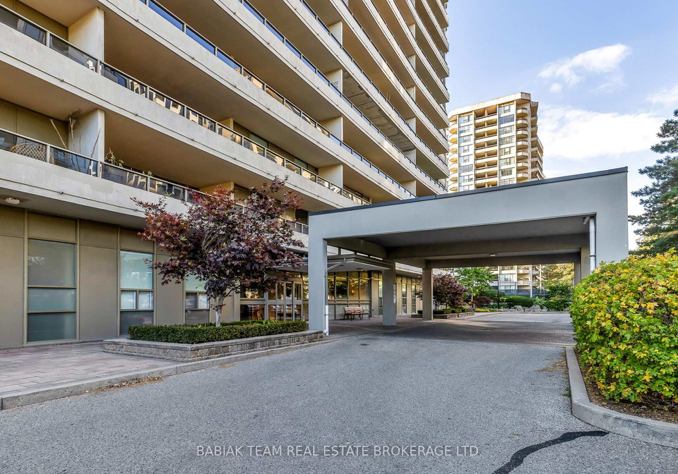 50-quebec-avenue-toronto-toronto-ontario-w13693090