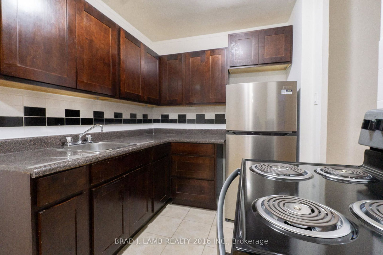 4-hill-heights-road-toronto-etobicoke-ontario-w13693248