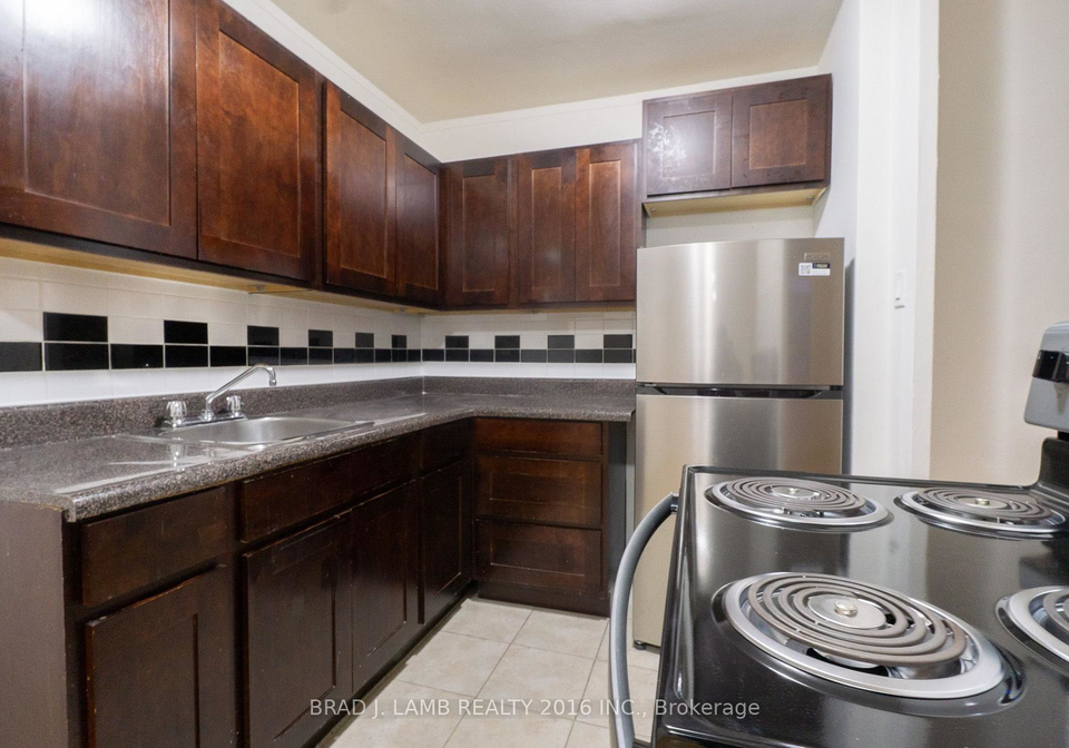 4-hill-heights-road-toronto-etobicoke-ontario-w13693248