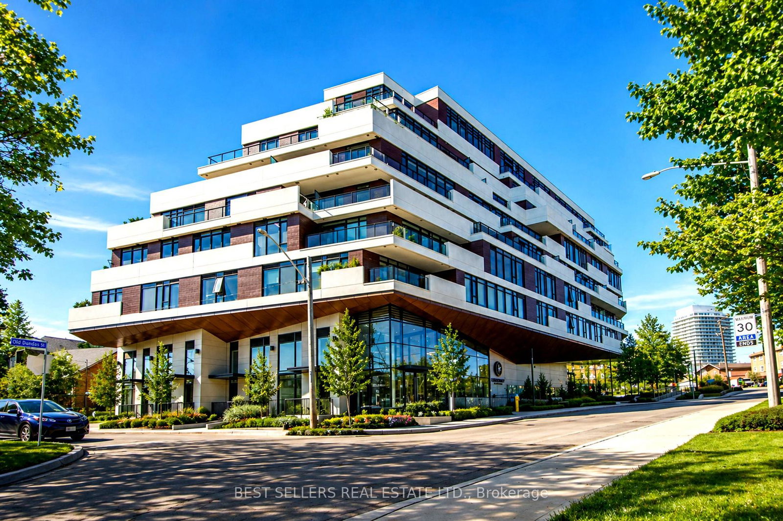 160-kingsway-crescent-toronto-etobicoke-ontario-w13693272