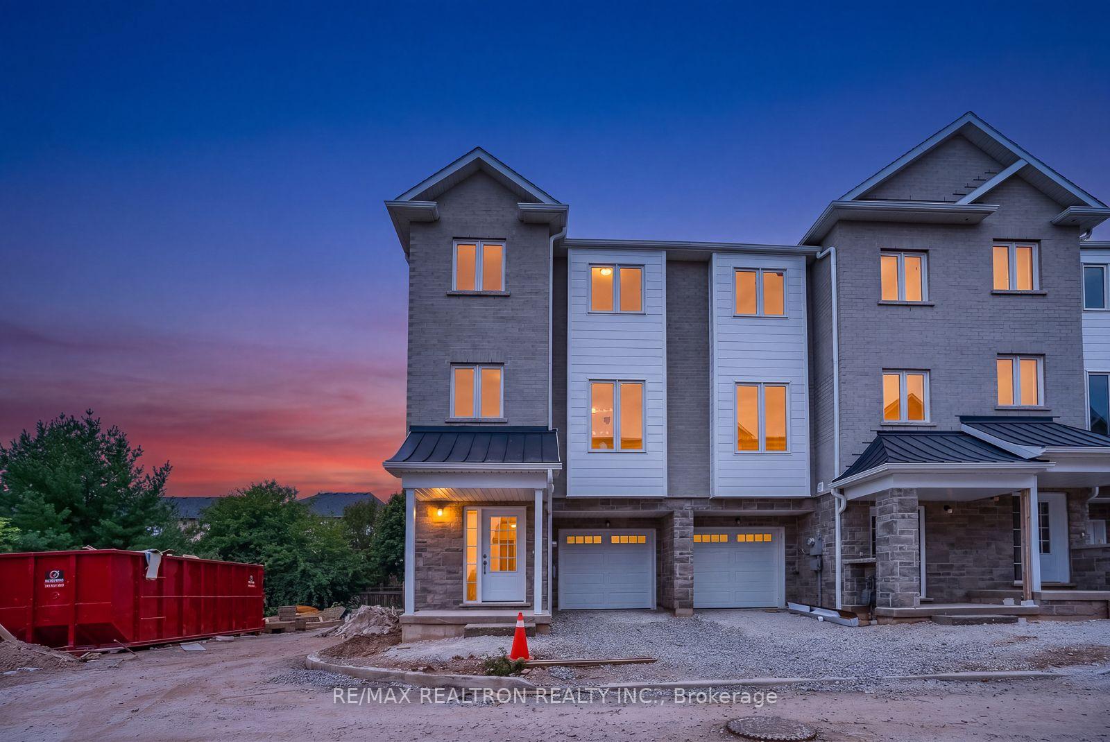 5261-heeks-common-burlington-ontario-w13693460