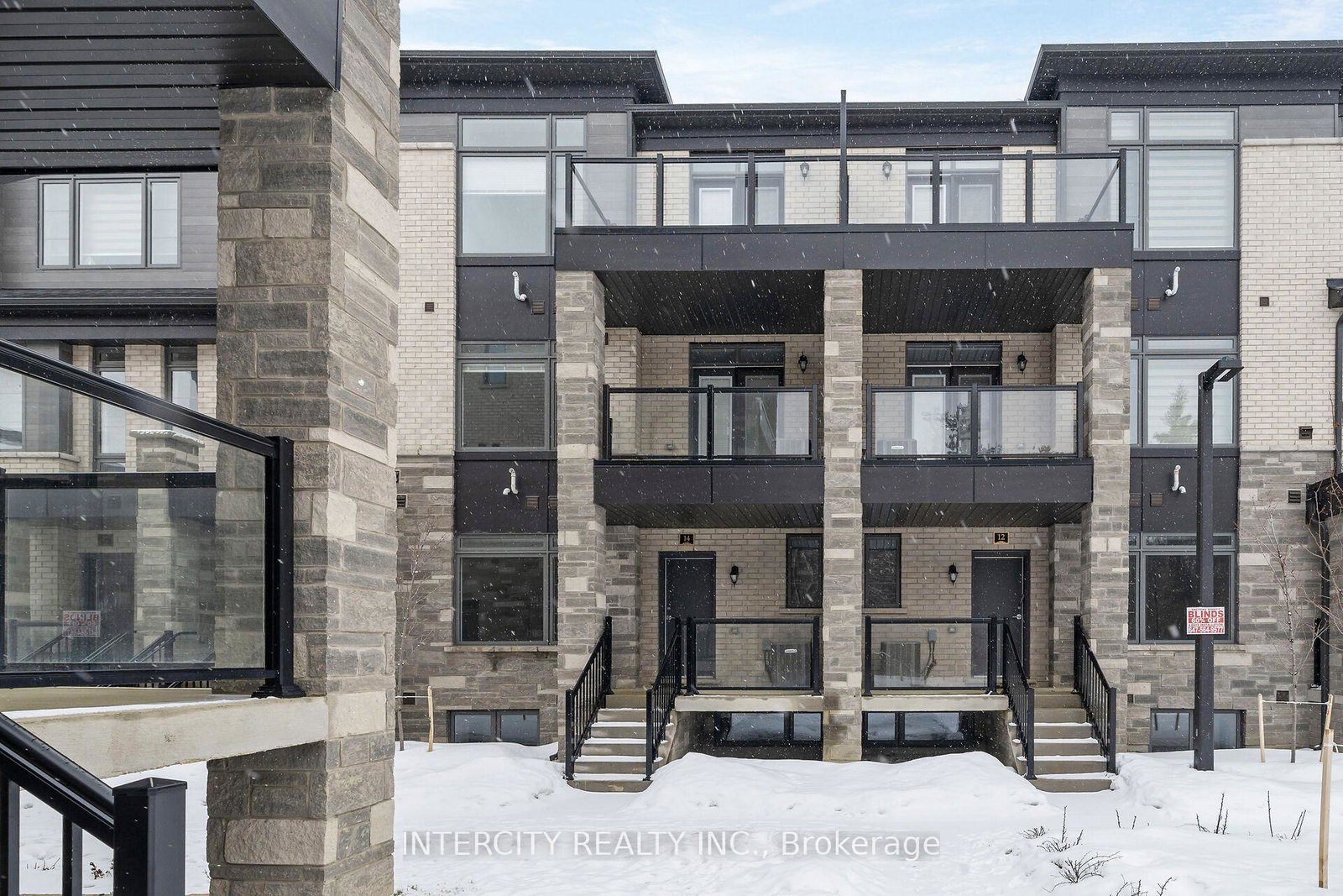 14-savvy-lane-caledon-ontario-w13693516