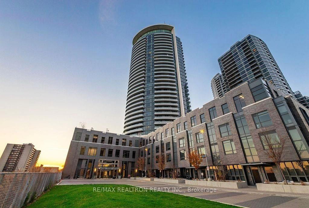 30-gibbs-road-toronto-etobicoke-ontario-w13693522