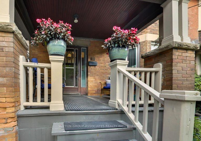 131-lauder-avenue-toronto-toronto-ontario-w13693722