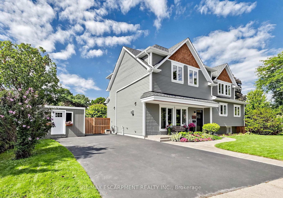 386-cosburn-crescent-burlington-ontario-w13693752