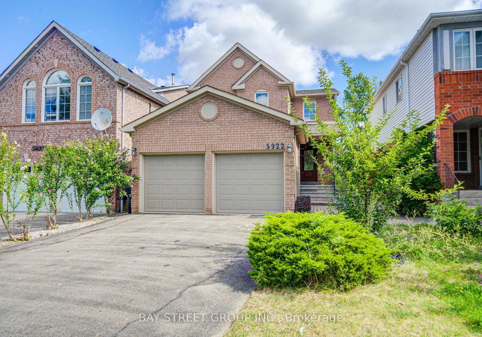5922-dalebrook-crescent-mississauga-ontario-w13693770