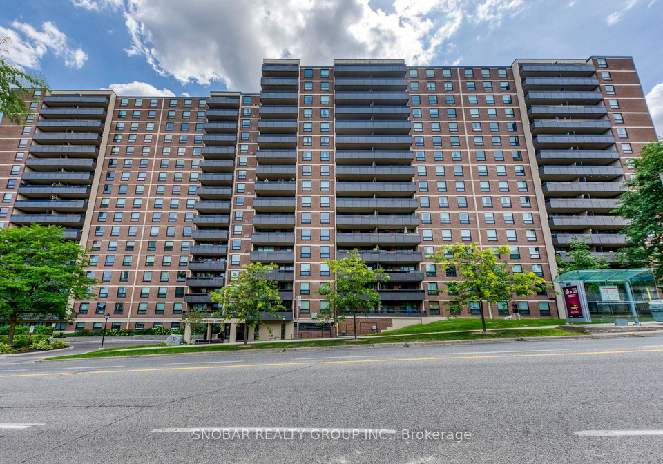 15-la-rose-avenue-toronto-etobicoke-ontario-w13693840