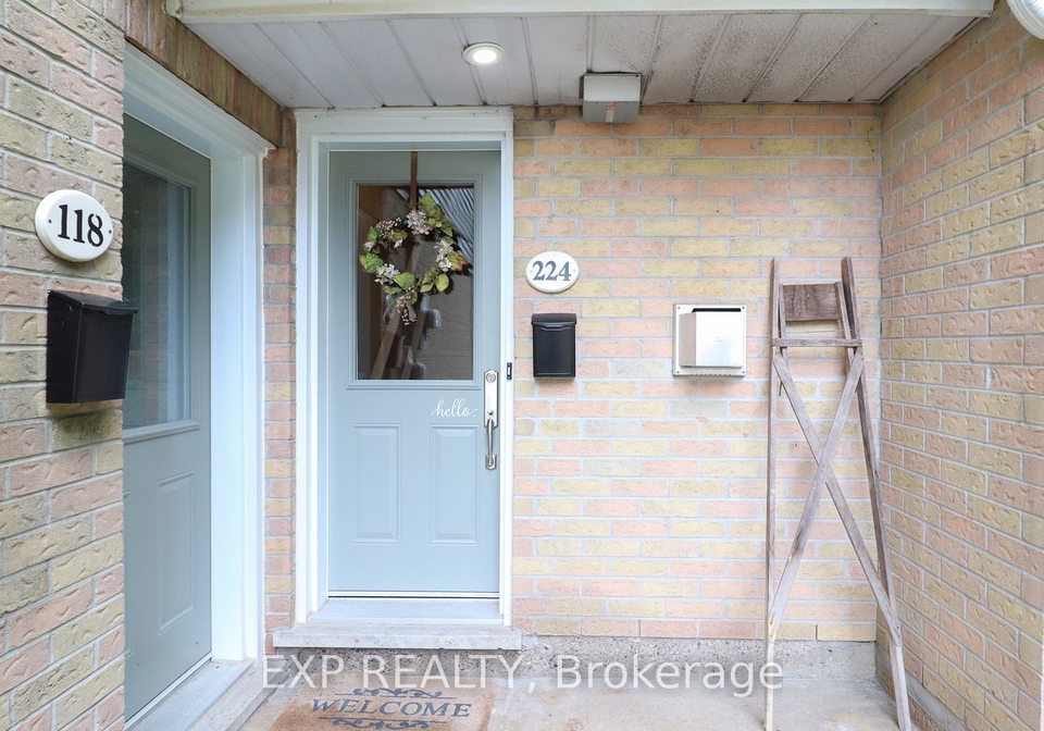 2110-cleaver-avenue-burlington-ontario-w13693938