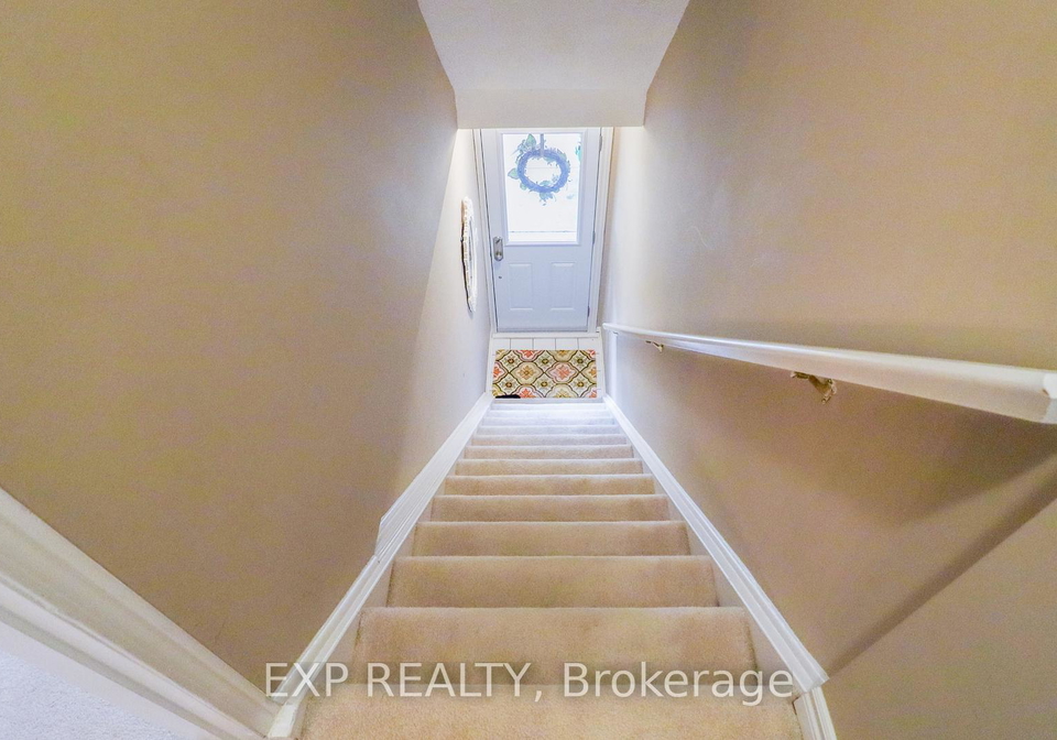 2110-cleaver-avenue-burlington-ontario-w13693938