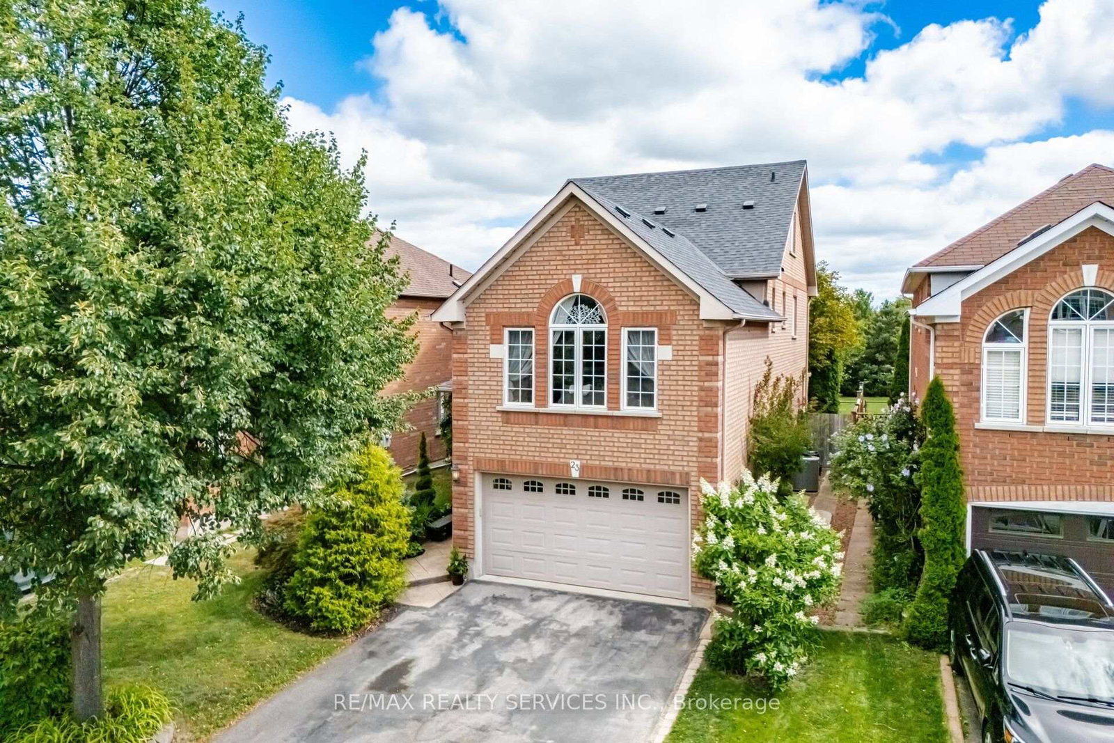 23-swansea-meadows-drive-brampton-ontario-w13694110