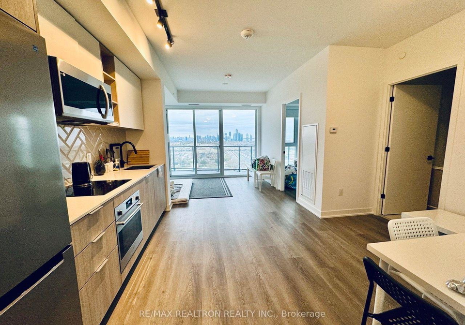 36-zorra-street-toronto-etobicoke-ontario-w13694112