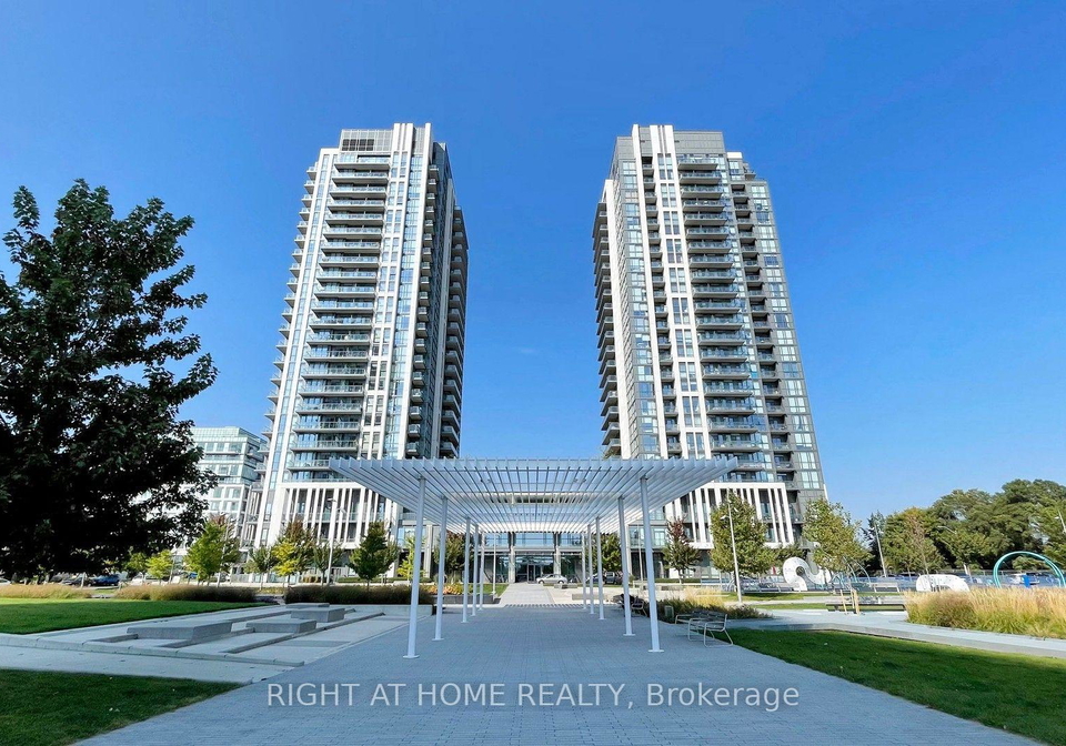15-zorra-street-toronto-etobicoke-ontario-w13694114