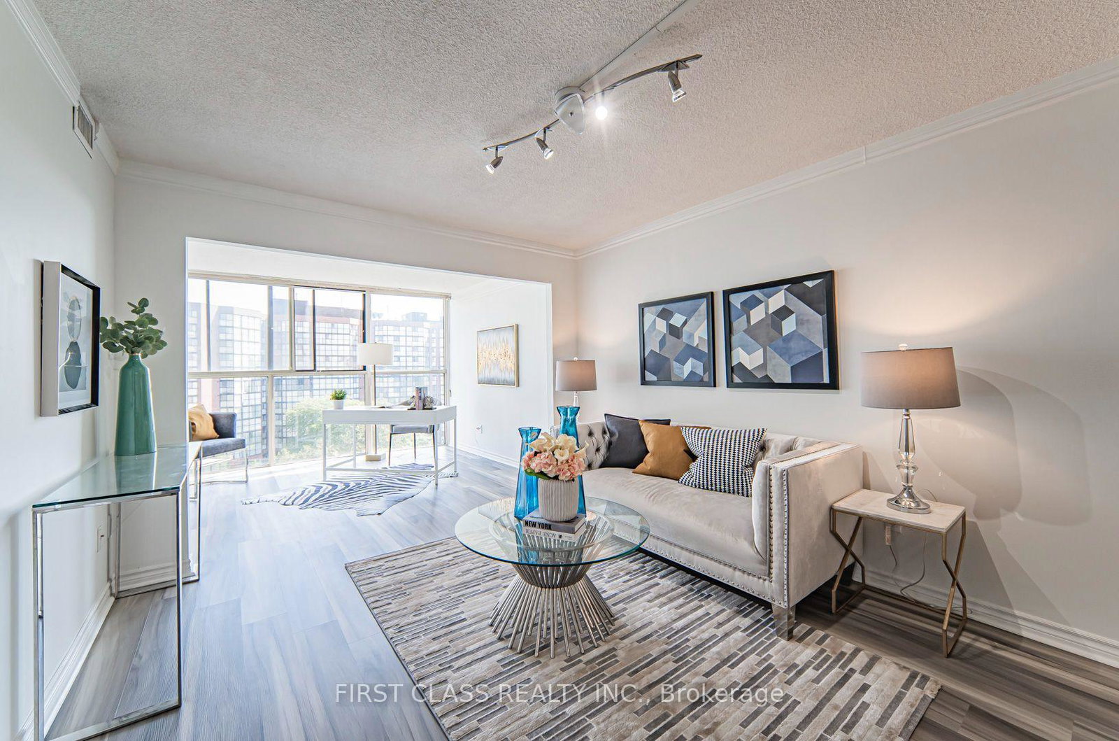 2091-hurontario-street-mississauga-ontario-w13694256