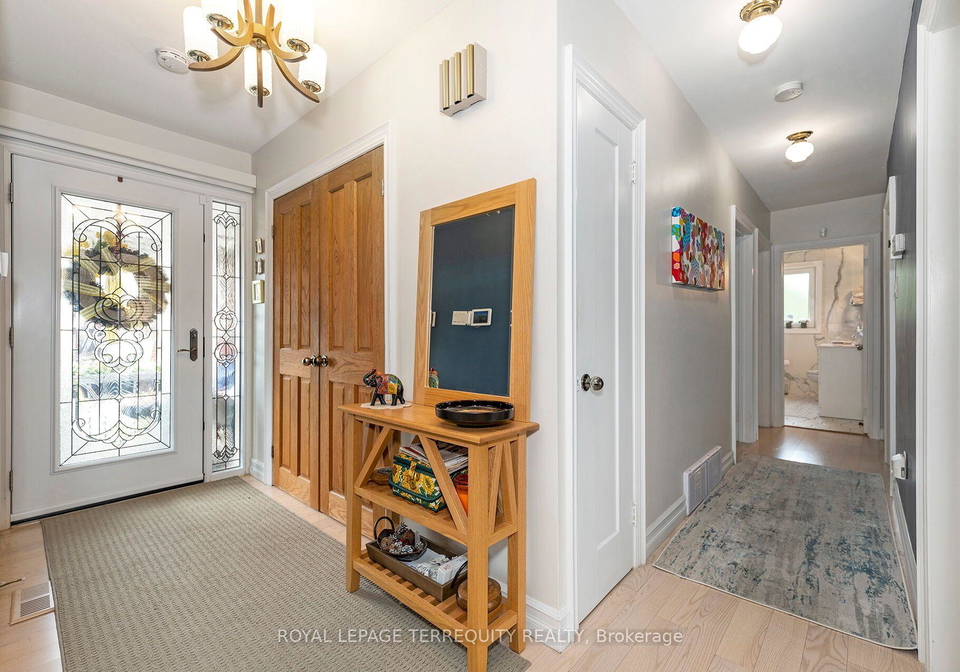 120-falstaff-avenue-toronto-north-york-ontario-w13694332
