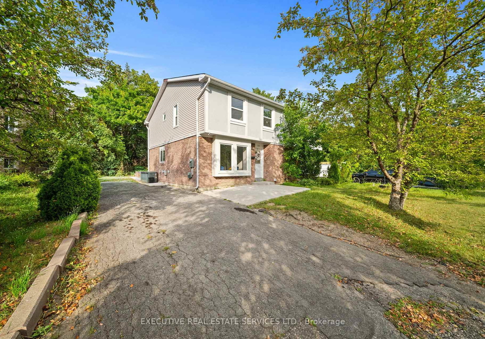 100-centre-street-n-brampton-ontario-w13694368