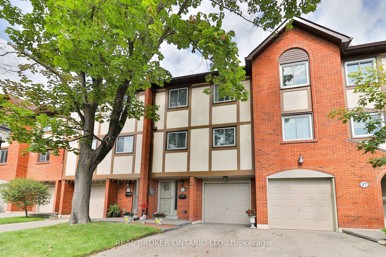 1764-rathburn-road-e-mississauga-ontario-w13694506