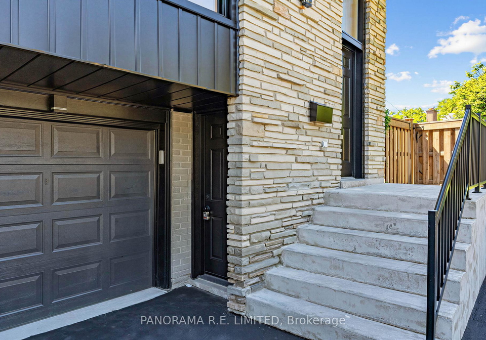 606-abana-road-mississauga-ontario-w13694600