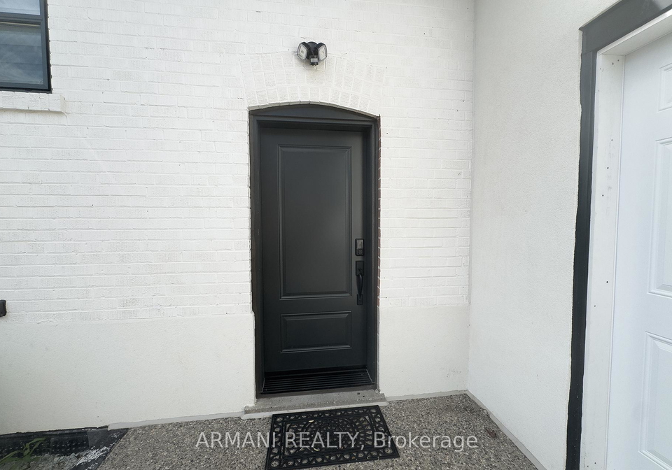 97-cuffley-crescent-n-toronto-york-ontario-w13694768