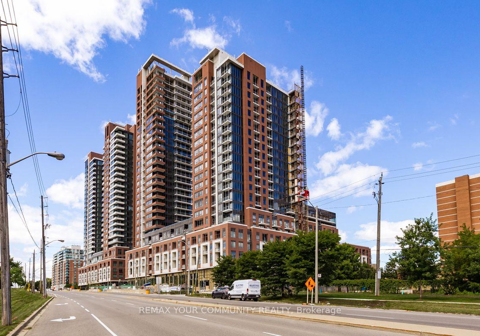 4010-eglinton-avenue-w-toronto-etobicoke-ontario-w13694950